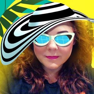 Meet your Posher, Amy